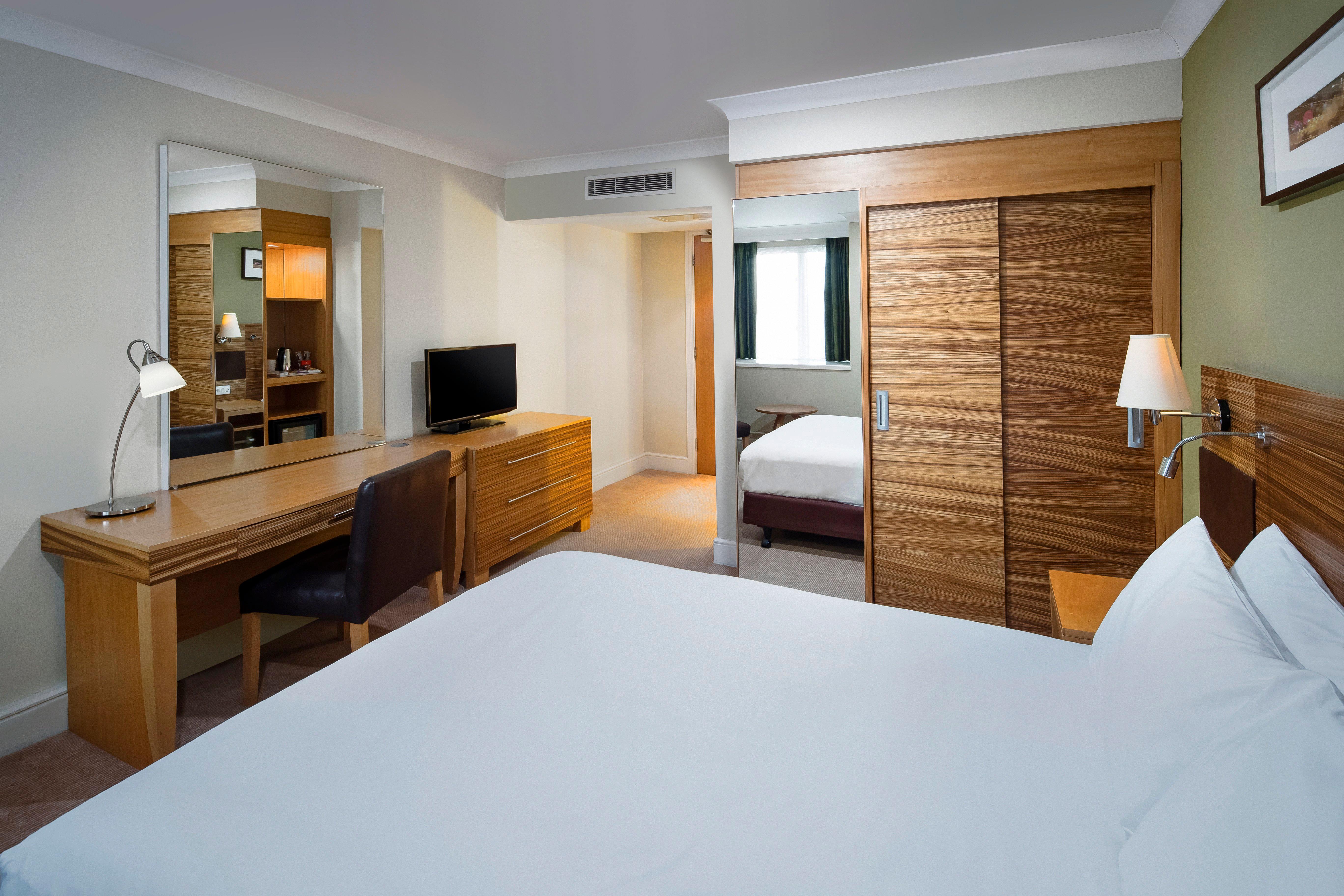 Crowne Plaza Chester By Ihg Exteriör bild