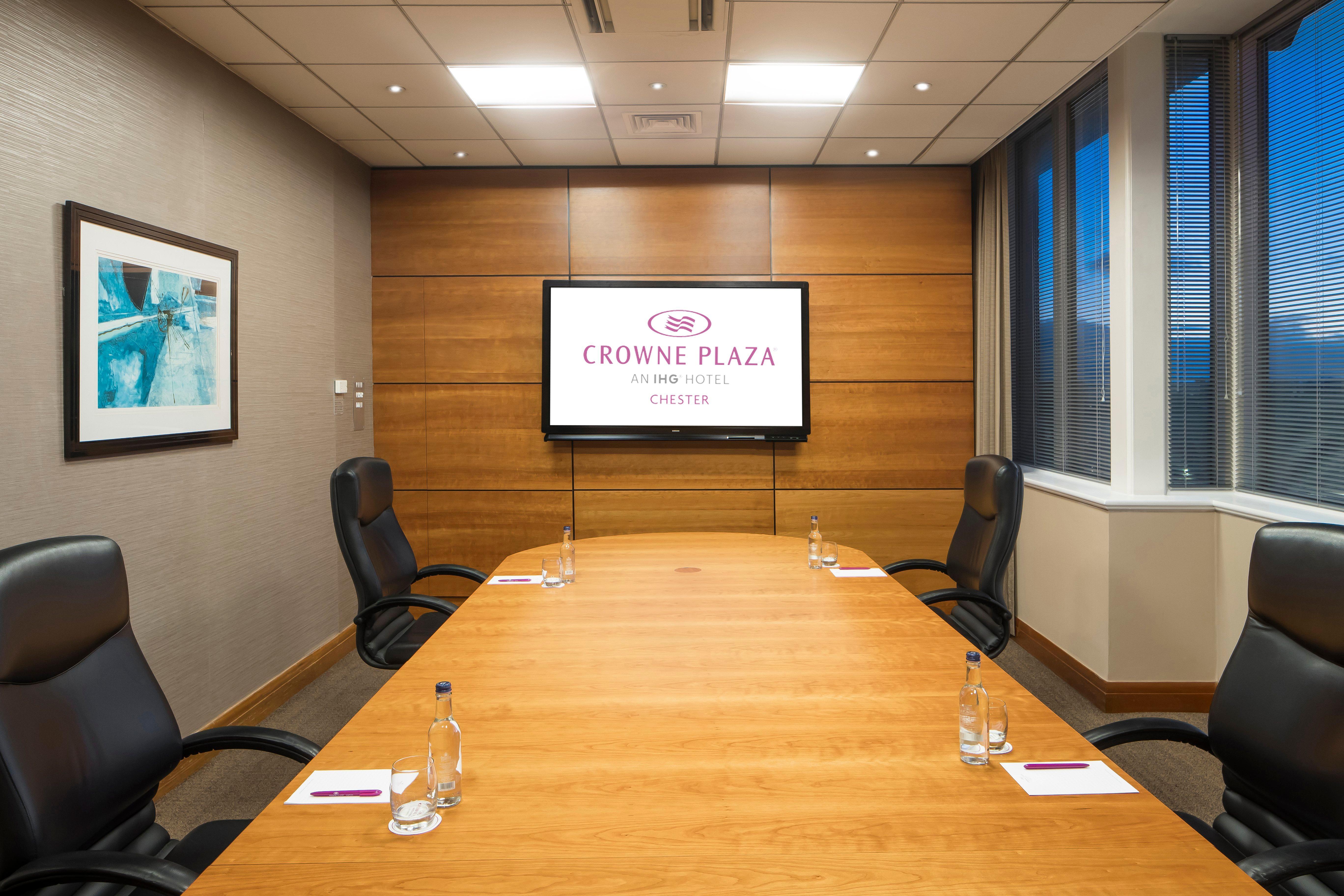 Crowne Plaza Chester By Ihg Exteriör bild